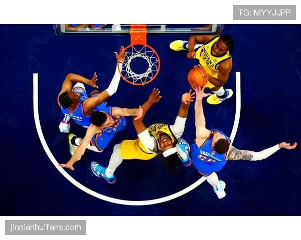 防守站位规则是什么?详解NBA与FIBA标准下的防守位置划分与判罚依据 防守站位规则是什么?详解NBA与FIBA标准下的防守位置划分与判罚依据